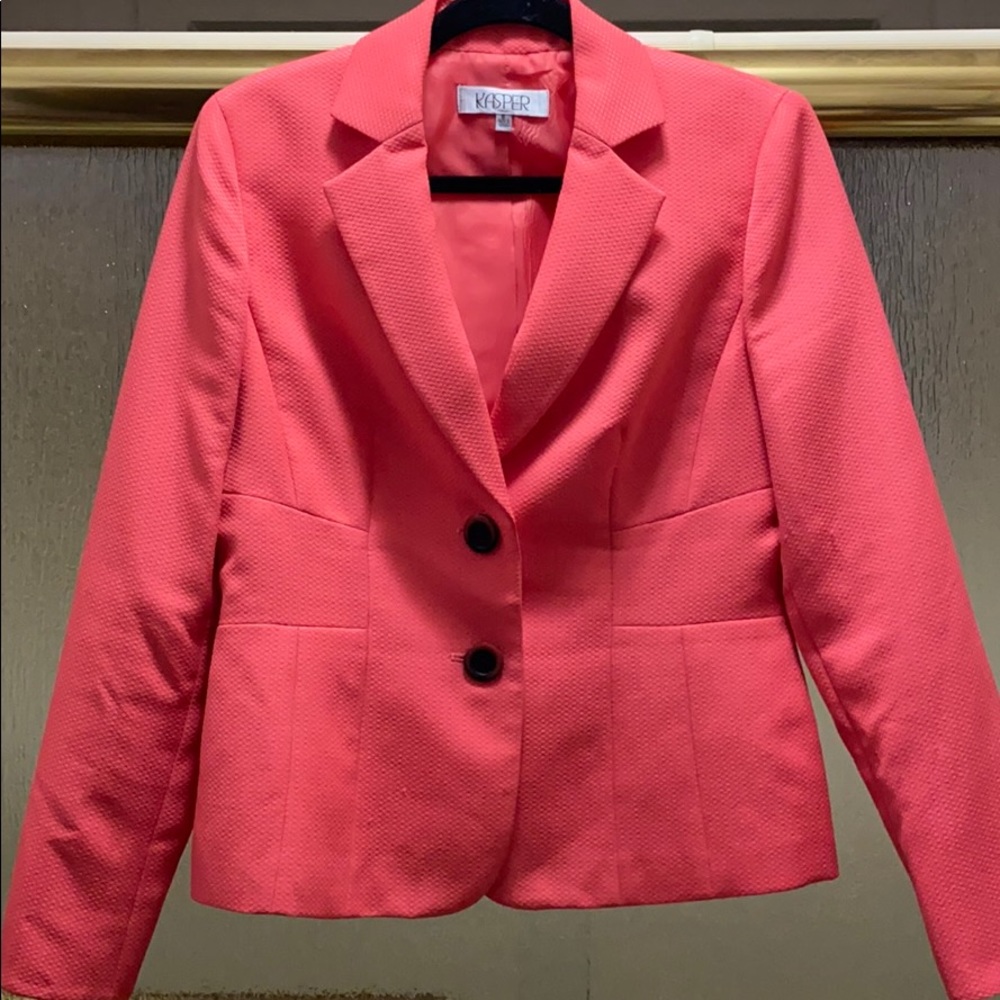 Beautiful Coral Kasper Jacket